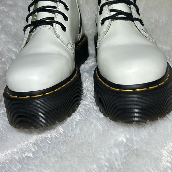 Dr. Martens Jadon Boot Smooth White Leather Platforms Size 7 - Picture 6 of 11